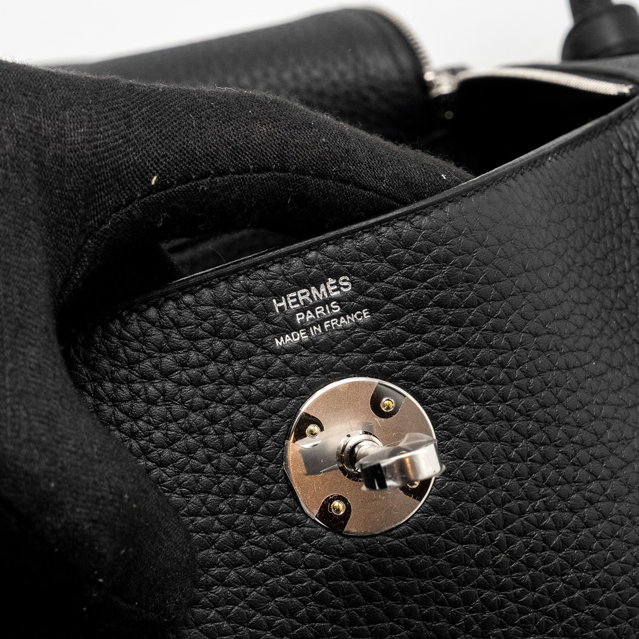 HERMES LINDY 26 CLEMENCE BLACK SHW