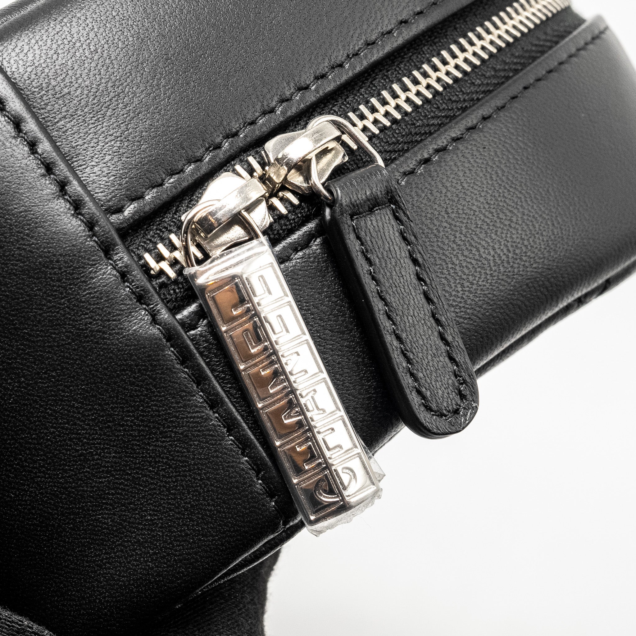 CHANEL QUILTED COSMETIC POUCH LAMBSKIN BLACK SHW