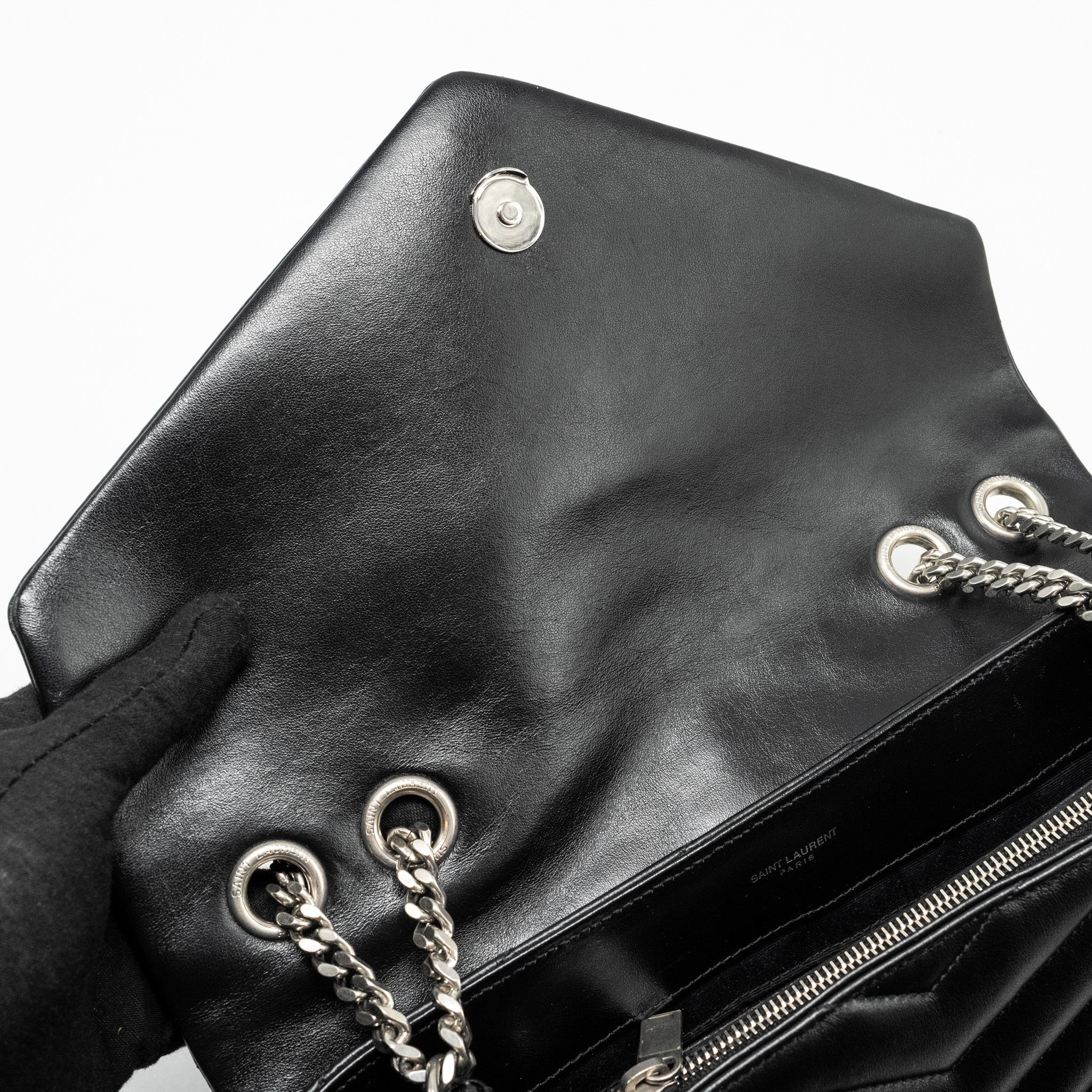 SAINT LAURENT /YSL MEDIUM LOU LOU BAG CALFSKIN BLACK RUTHENIUM HARDWARE