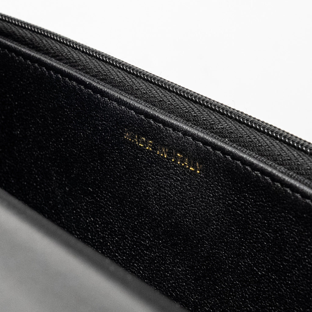 CHANEL PEARL DETAILED TOP HANDEL WALLET ON CHAIN LAMBSKIN BLACK LGHW (MICROCHIP)
