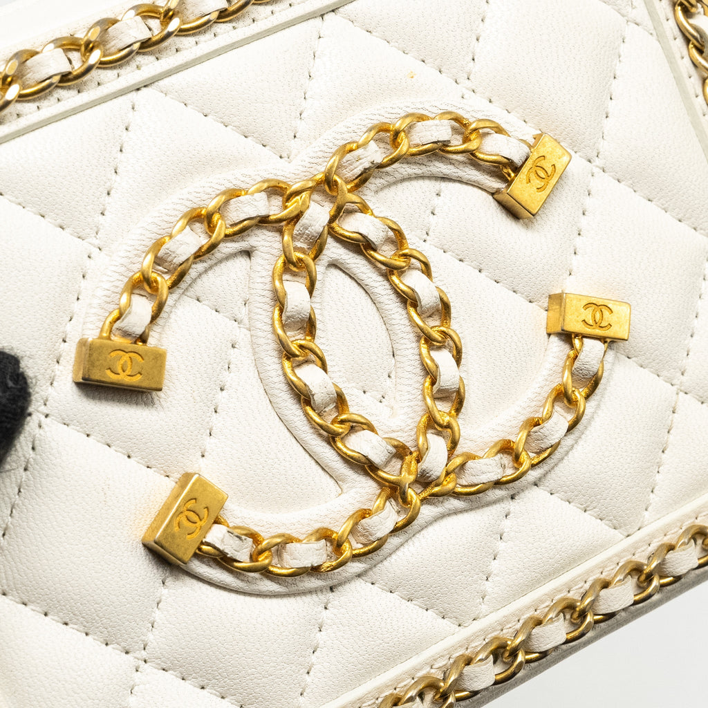 CHANEL MINI VANITY CLUTCH WITH CHAIN LAMBSKIN WHITE GHW