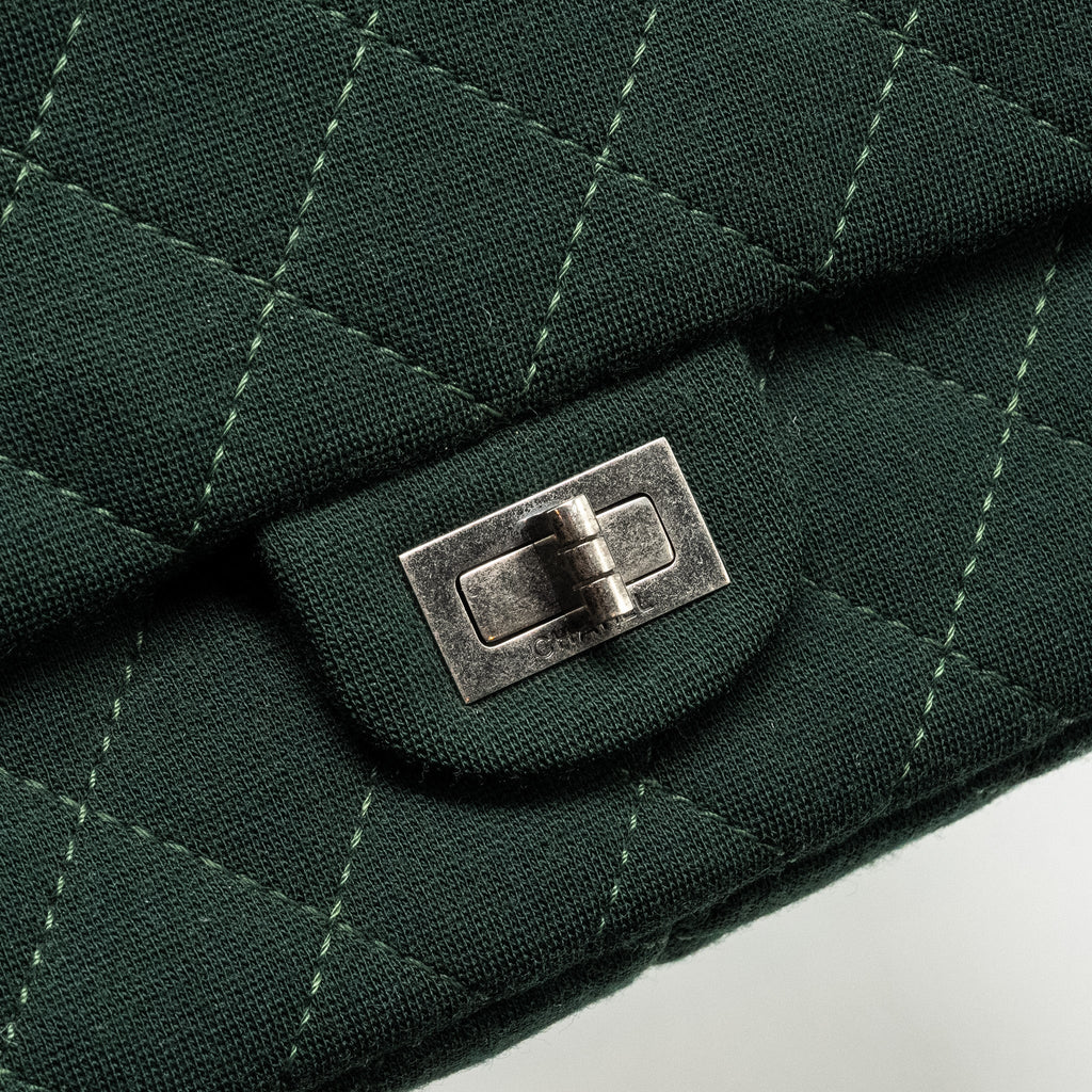 CHANEL REISSUE 2.55 226 DOUBLE FLAP BAG FABRIC DARK GREEN RUTHENIUM HARDWARE