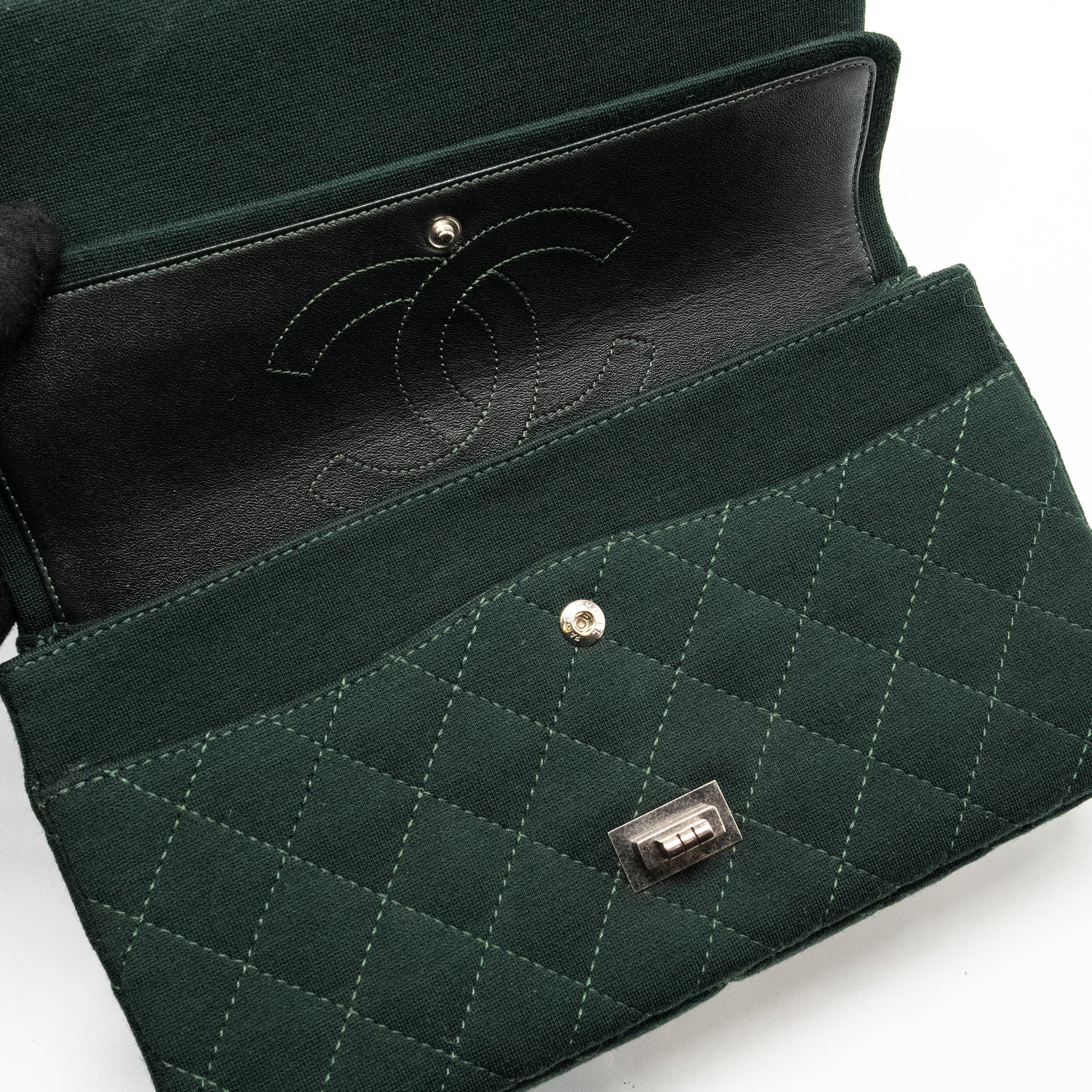 CHANEL REISSUE 2.55 226 DOUBLE FLAP BAG FABRIC DARK GREEN RUTHENIUM HARDWARE