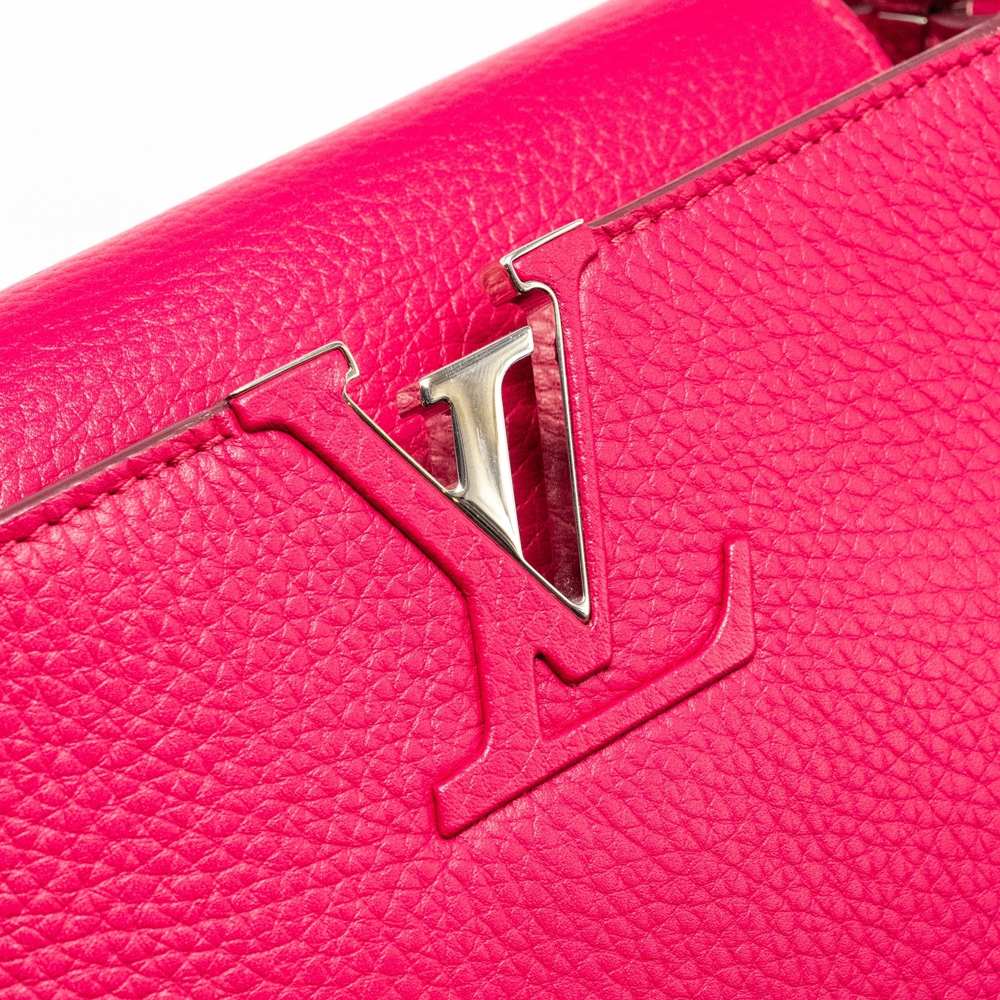 LOUIS VUITTON CAPUCINES TAURILLON HOT PINK SHW