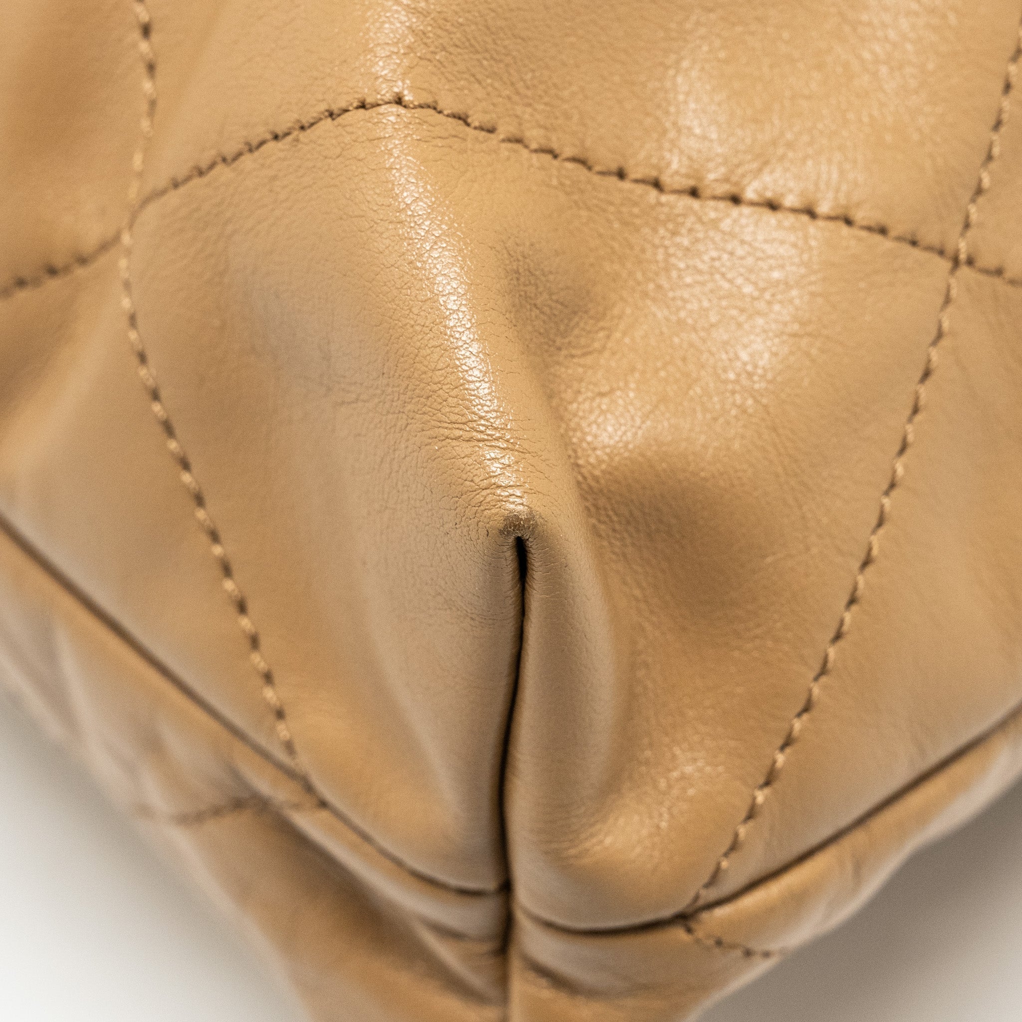 CHANEL 22K SMALL 22 BAG CALFSKIN DARK BEIGE SHW (MICROCHIP)